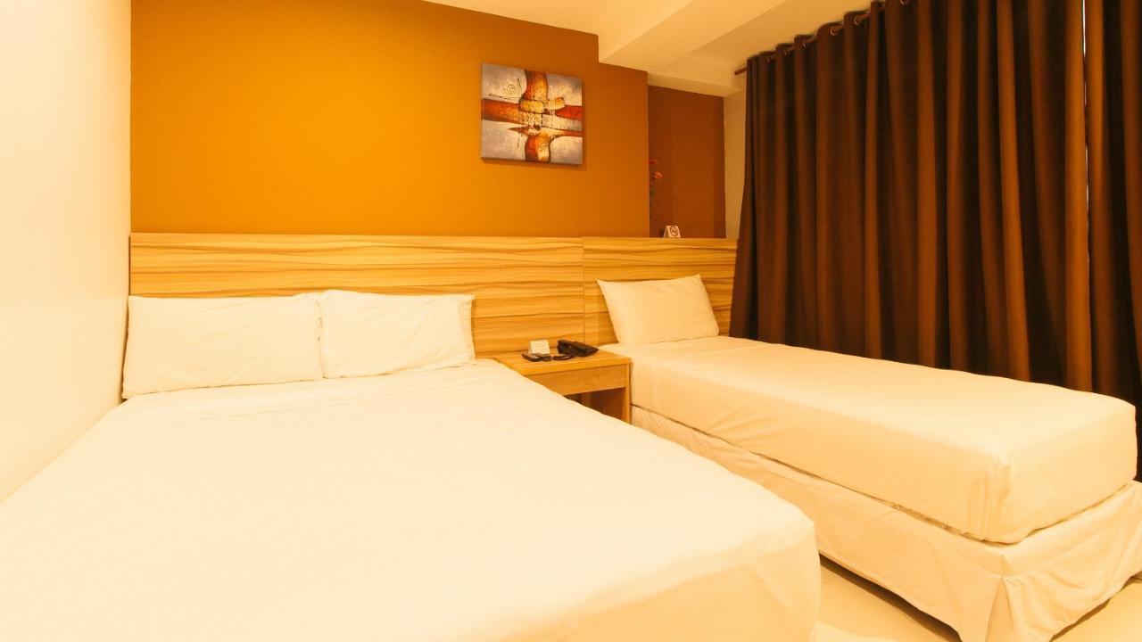Guijo Suites Makati Makati City Exterior foto