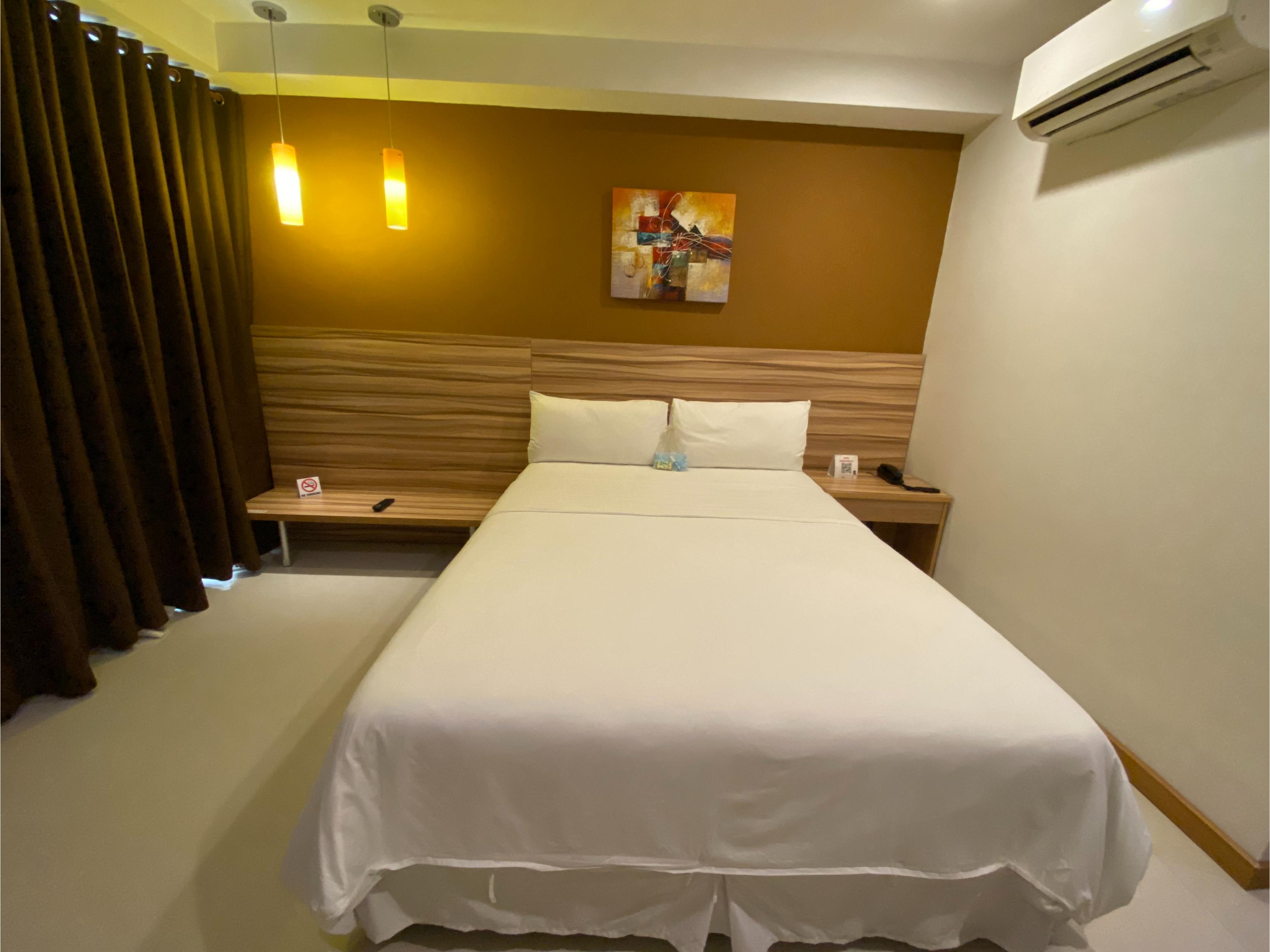 Guijo Suites Makati Makati City Exterior foto