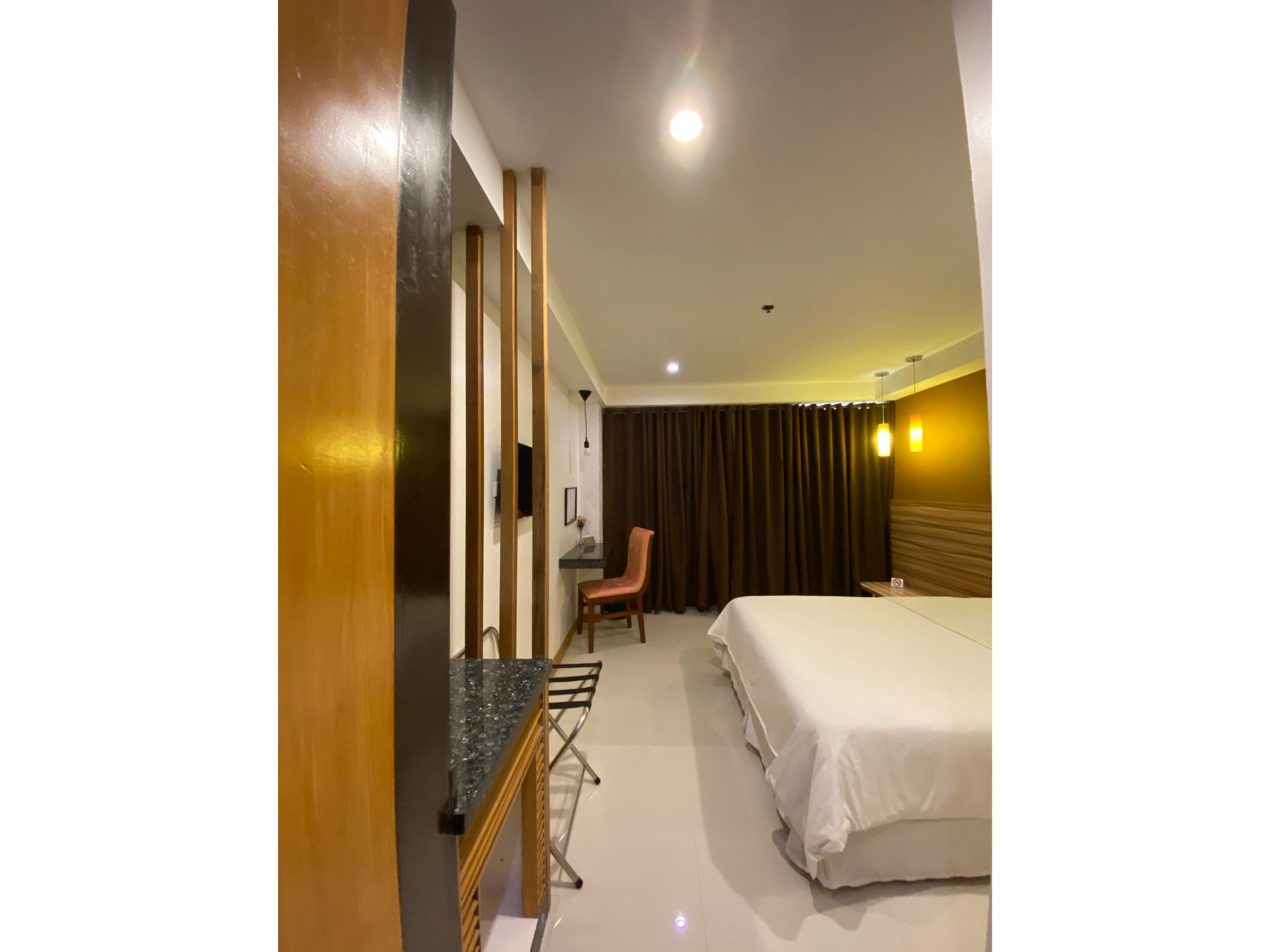 Guijo Suites Makati Makati City Exterior foto