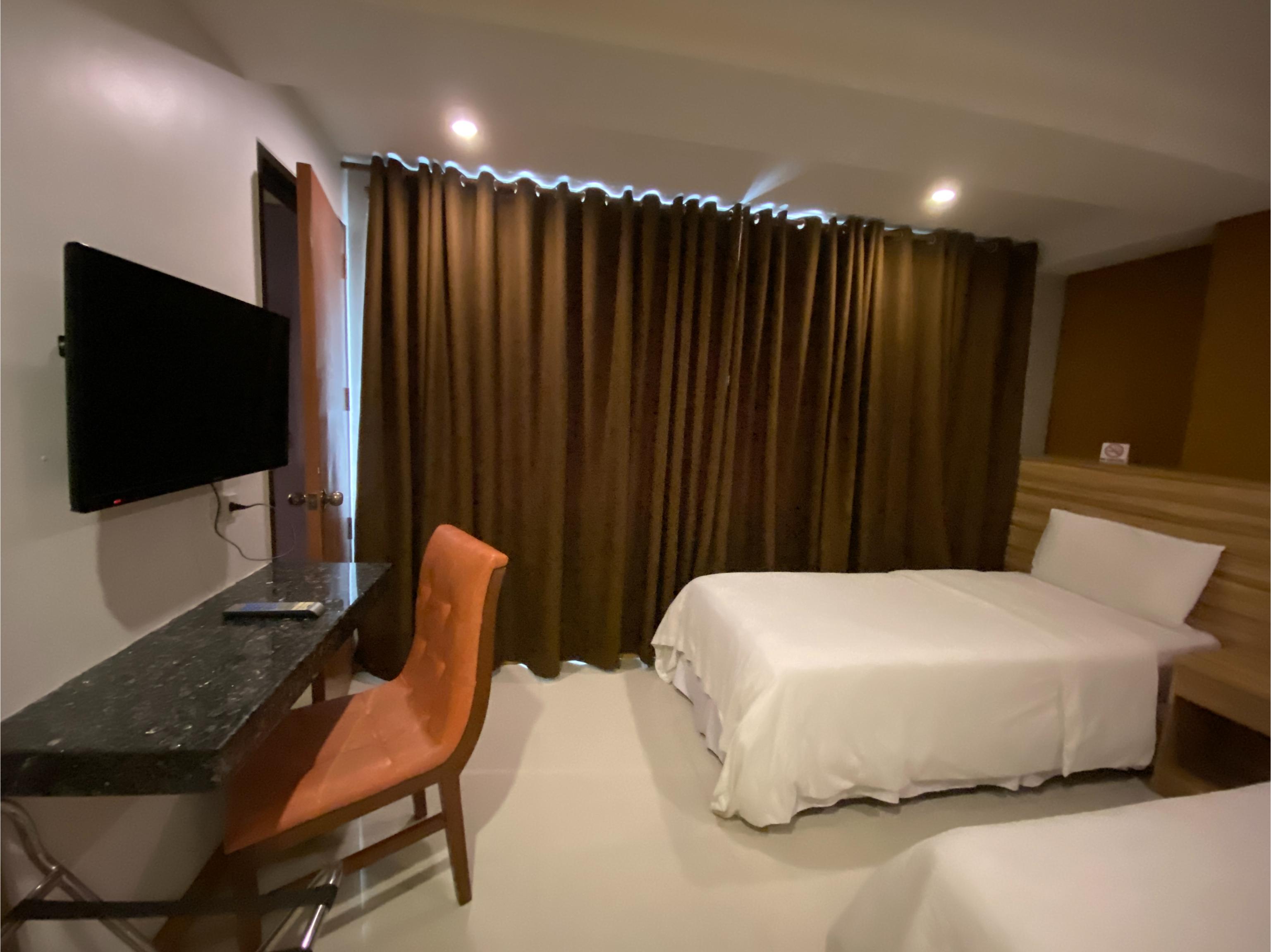 Guijo Suites Makati Makati City Exterior foto