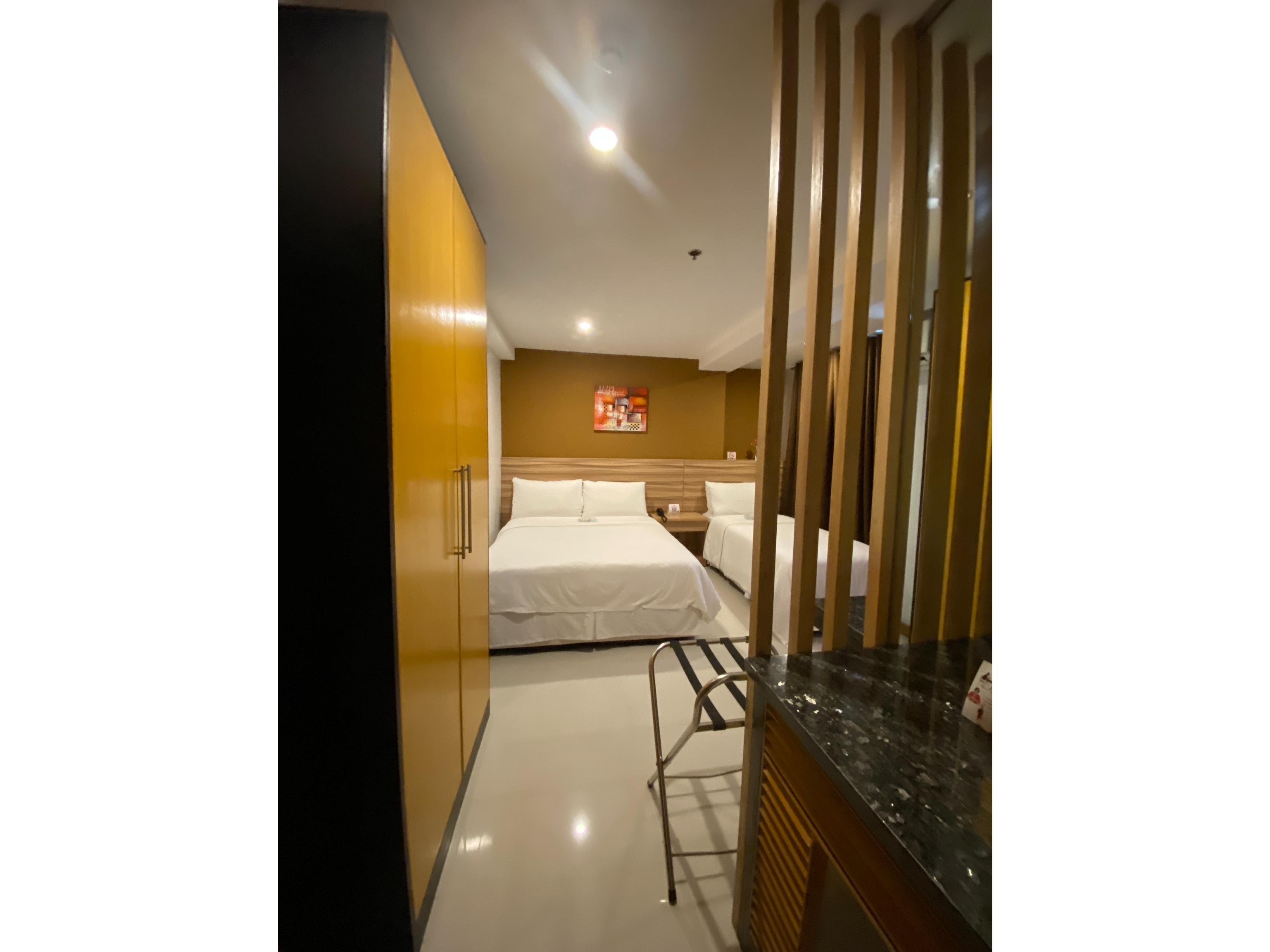 Guijo Suites Makati Makati City Exterior foto